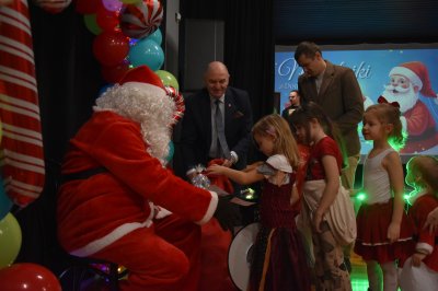  	Mikołajki z Domem Kultury 2025